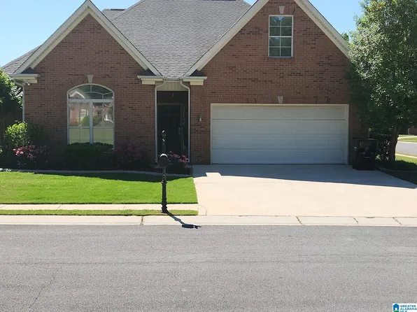 4651 Highgrove Dr, Bessemer, AL 35022