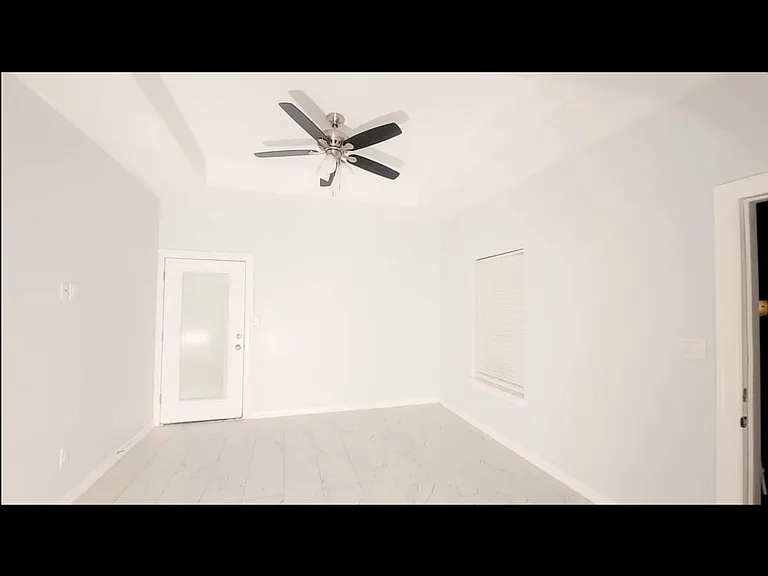 308 Cantalupo Ln #B — Photo 5