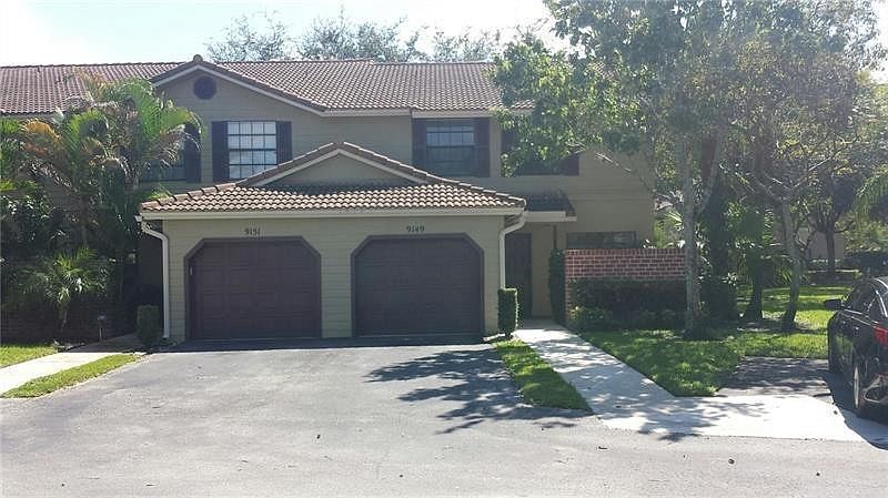 1st image of 9149 Vineyard Lake Dr