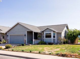 1065 Applegate Pl, Harrisburg, OR 97446
