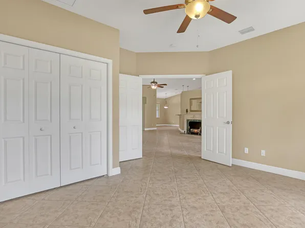 9777 154th Road N, Jupiter, FL 33478