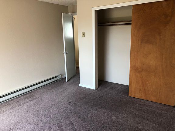 5th image of 5903 8th Ave NW #5903