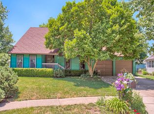 1905 Sadler Dr, Champaign, IL 61821