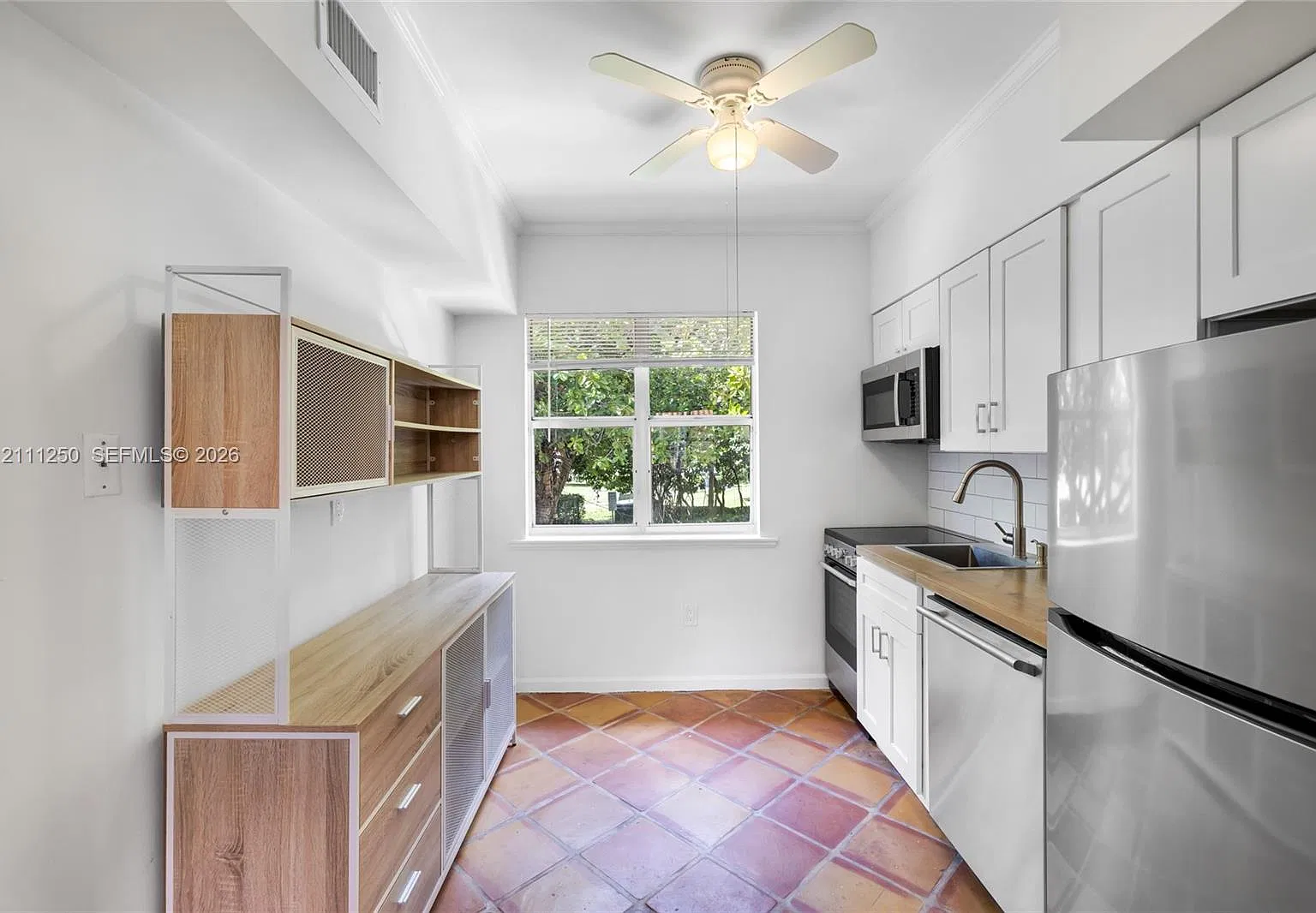 The Parc Vendome Condo — Photo 3