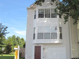 9219 Jessica Dr, Manassas Park, VA 20111