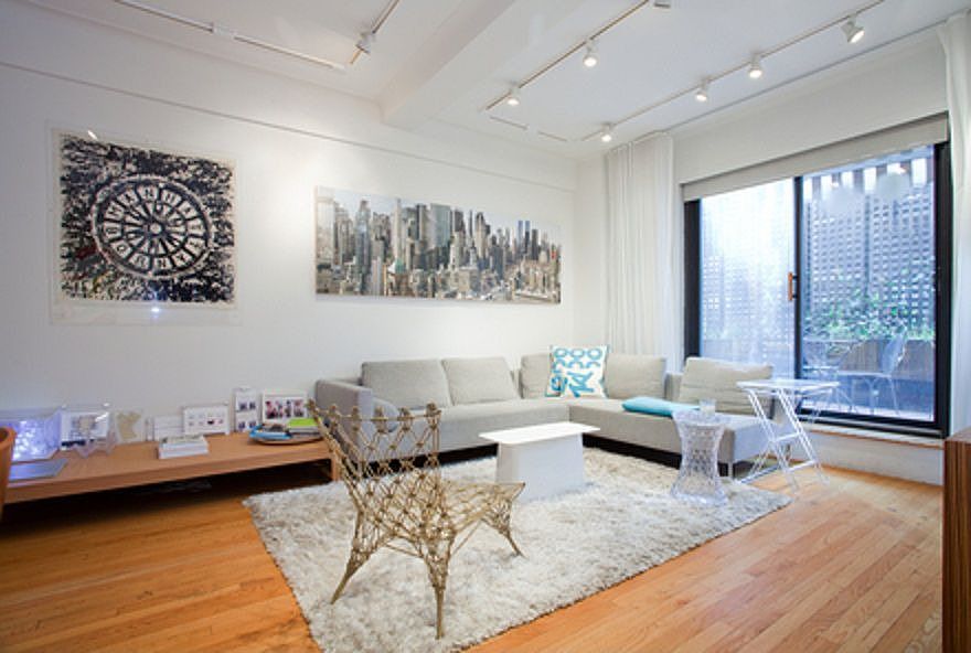 1st image of 12 W 72nd St APT 8G