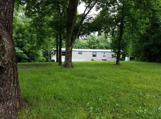 211 Hickory Dr, Lynchburg, VA 24504