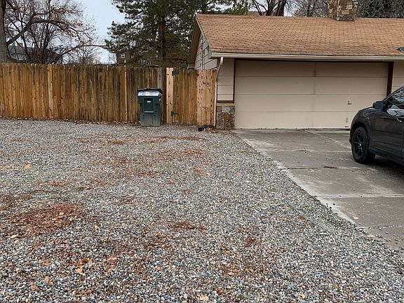 2nd image of 2679 Caribbean Dr