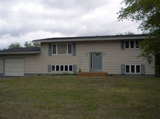138 E Johnson Lake Rd, Gwinn, MI 49841