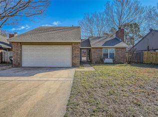 609 Springwood St, Norman, OK 73072