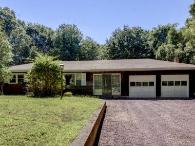 126 Pembroke Dr, East Hampton, NY, 11937