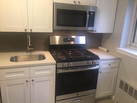 new kitchen and appliances