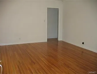 6724 Jumilla Ave — Photo 19