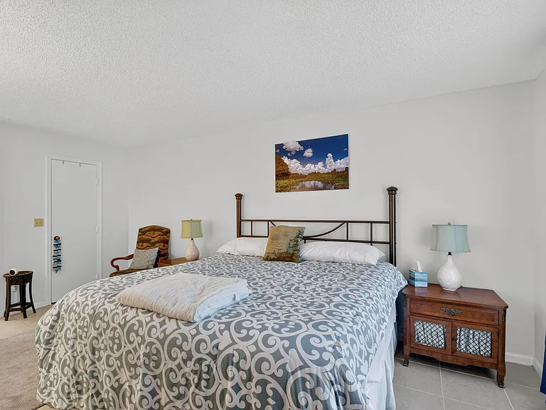 9810 Pineapple Tree Dr #103 — Photo 18