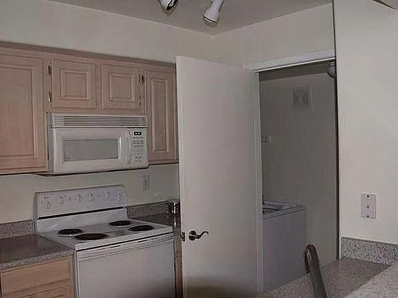 3rd image of 555 E Silverado Ranch Blvd Unit 2138