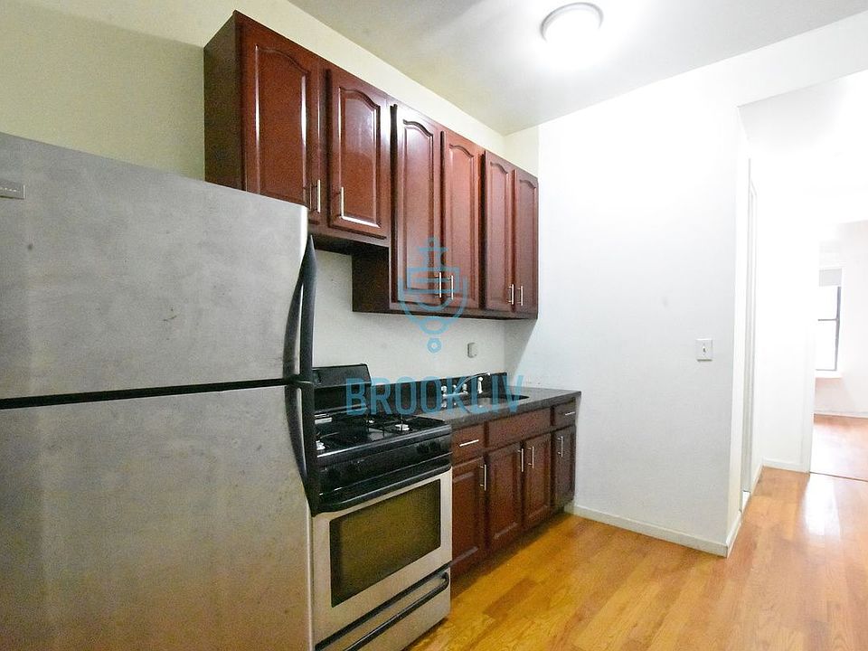 1st image of 319 Jefferson Ave #1L