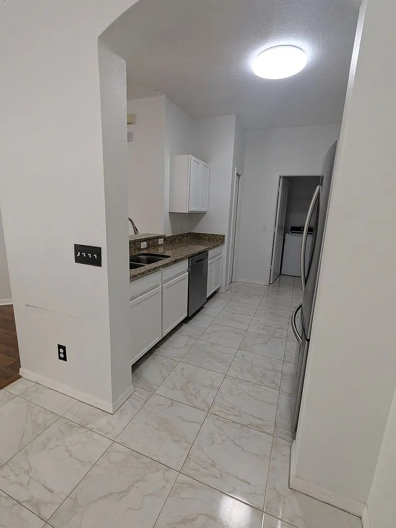 3 Bedroom, 2.5 Bath townhome in the Brentwood community of Live Oak — Photo 4