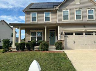 7636 Chesham Ct, White Plains, MD 20695