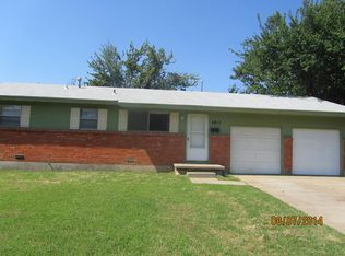 4813 S Shallow Brook Dr, Oklahoma City, OK 73129