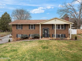 605 Ensley Dr, Knoxville, TN 37920