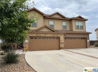 427 & 423 Creekside Curv, New Braunfels, TX 78130