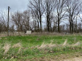 1617 Peterson Rd, Osseo, MI 49266