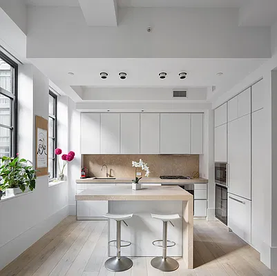 Sold by Compass | media 1