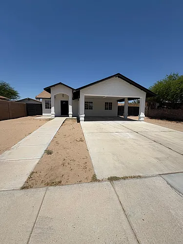 574 N Bernal Dr Photo 1 574 N Bernal Dr Photo 1