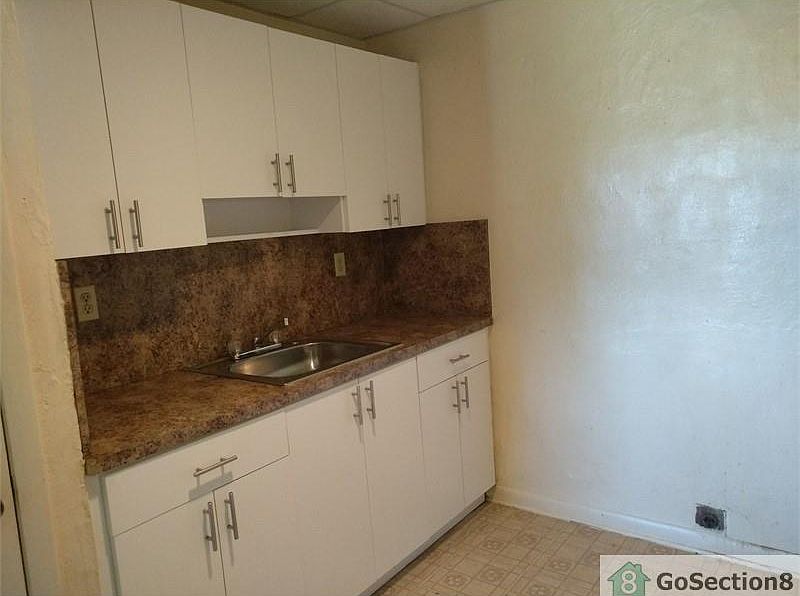 1st image of 18147 SW 105th Ave