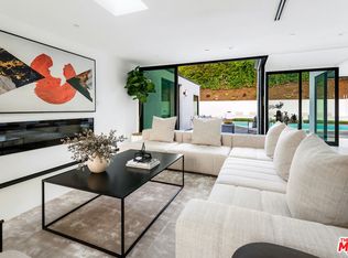 3034 Dona Nenita Pl, Studio City, CA 91604