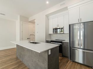 404 Eden Ave #201, Ottawa, ON K1Z5H9