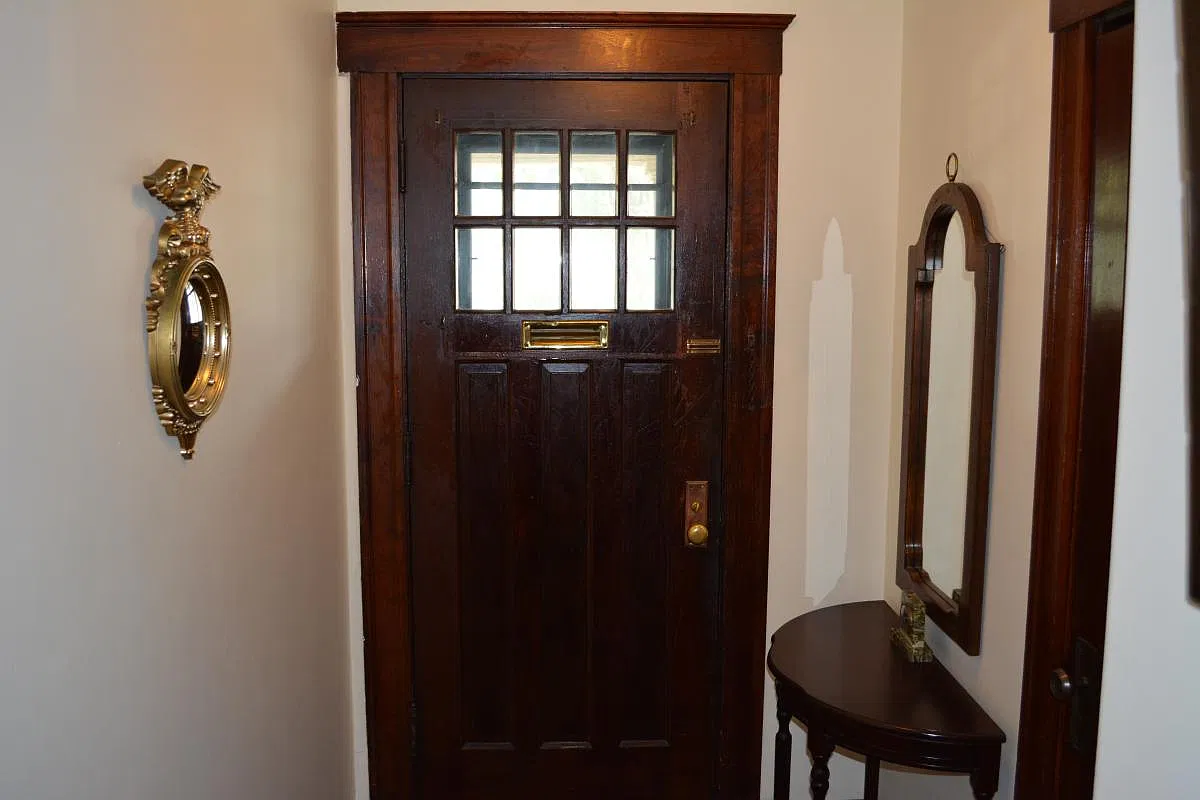 2 bed, 900 sqft, $2,800 — Photo 3