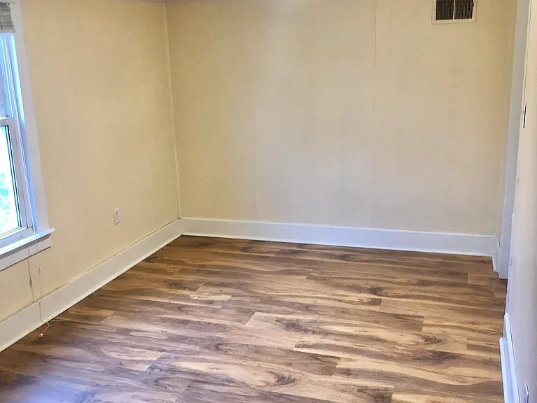 1009 Liberty Cir — Photo 12