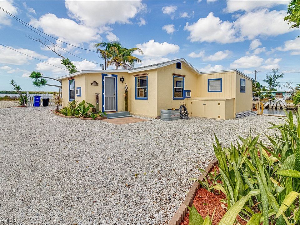 1st image of 2662 Coco Plum Dr