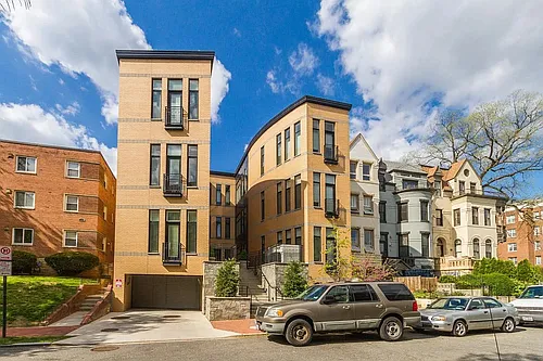 1307 Clifton St NW #44 Photo 1