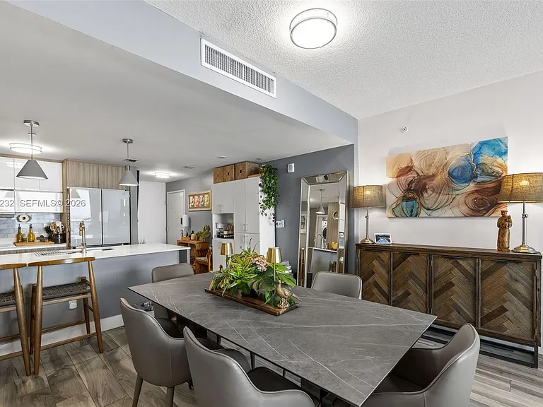 600 NE 27th St #2202 — Photo 12