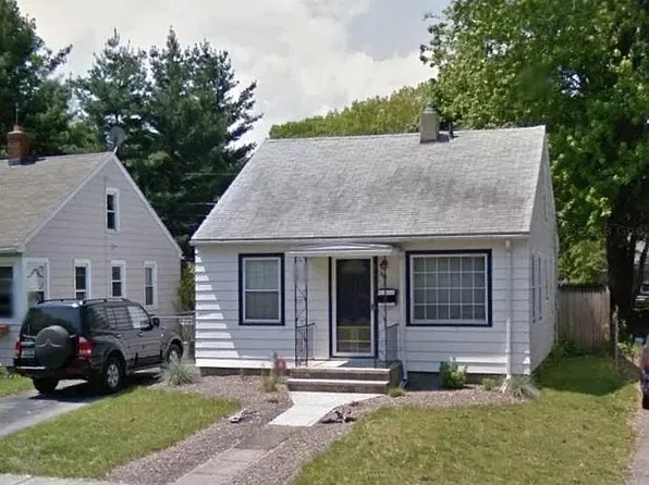 263 Oakwood Rd, Rochester, NY 14616