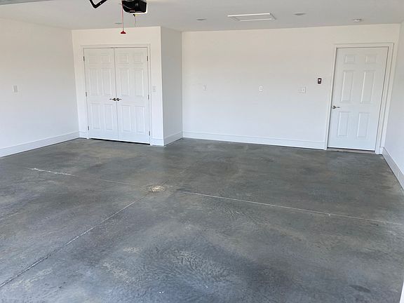 2nd image of 5259-1 Sandy Brae Ln