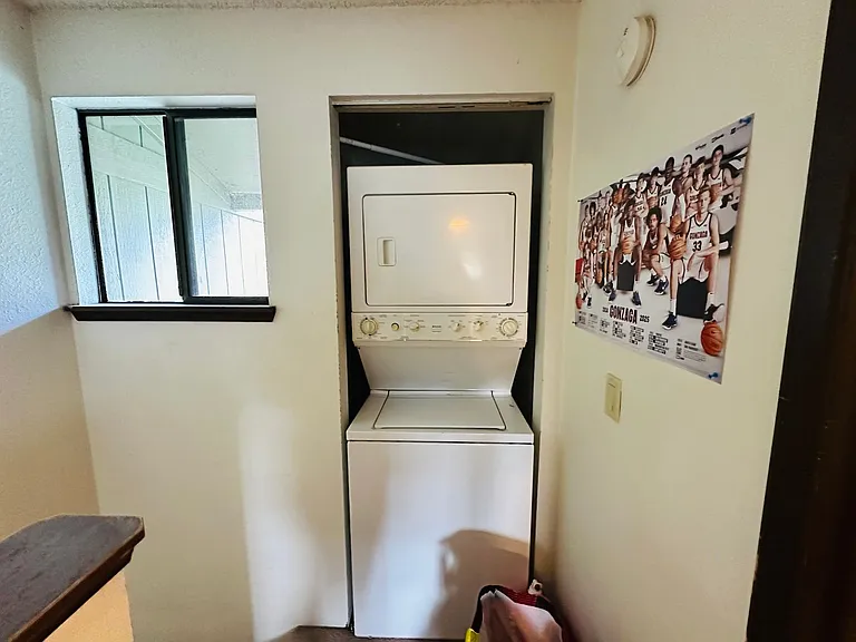 2111 Knox Ave #5 — Photo 25