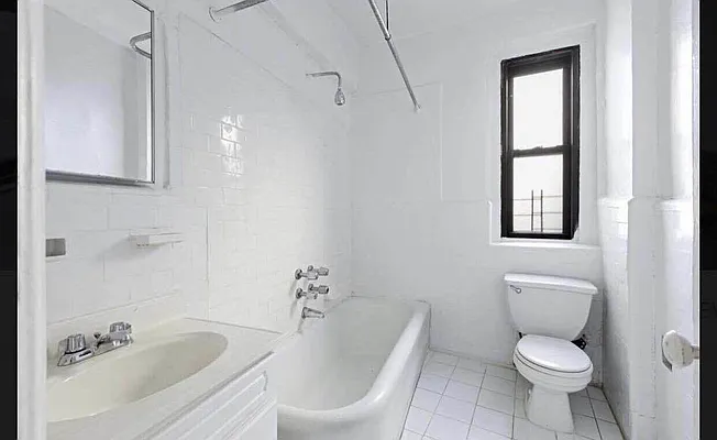 Rented by Urban Real Estate Property Group Inc | media 7