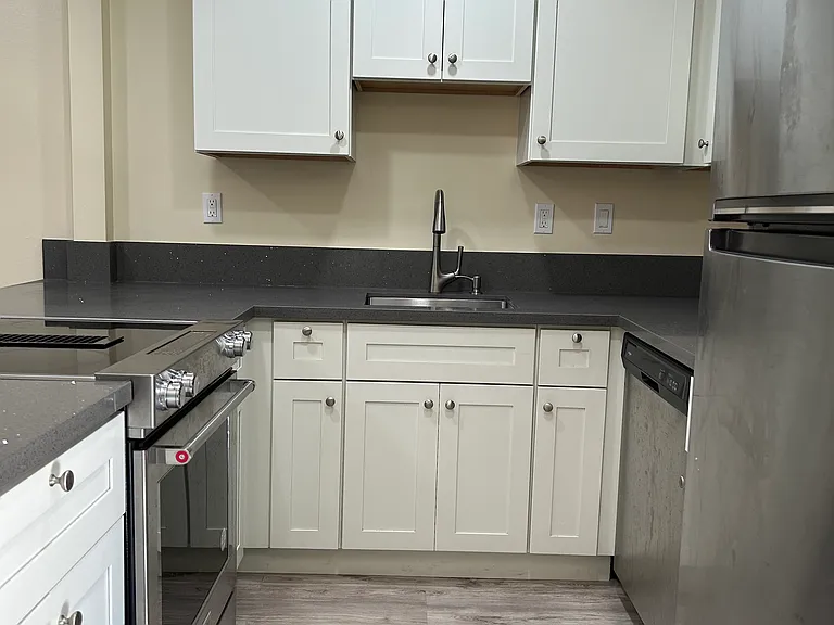 3639 Walnut St #8 — Photo 25