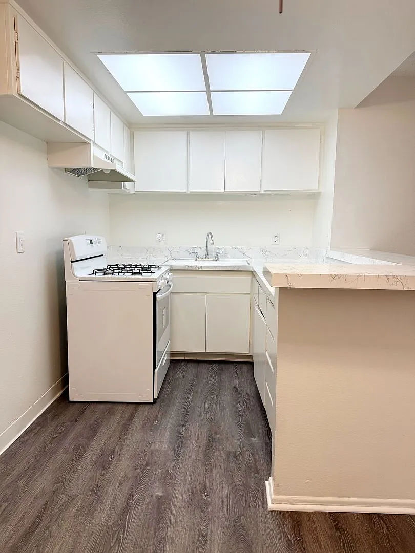 1535 E Canfield Ln- Offboarding TBD — Photo 3