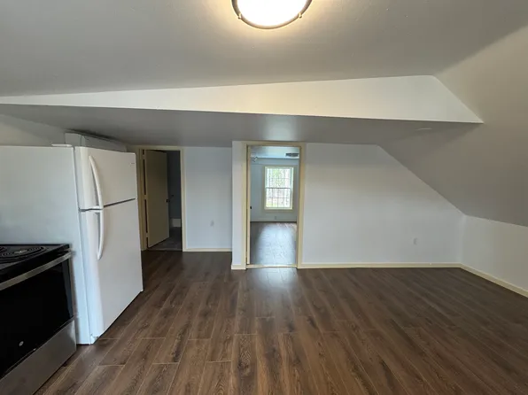 307 E Bridge St #2R, Westbrook, ME 04092