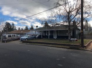 1129 NW Sunset Dr, Grants Pass, OR