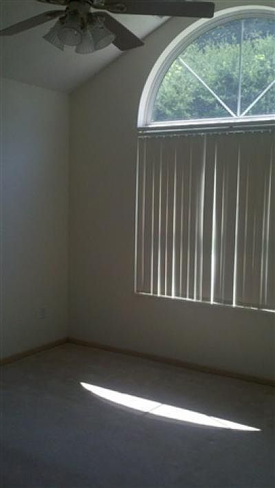2nd image of 118 Clubview Dr