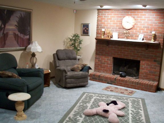 Family Rm w/ Fireplace