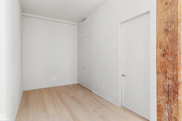 Rented by Brown Harris Stevens | media 9