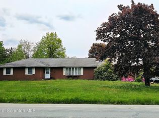 5 Patti Ann Dr, Scott Township, PA 18433