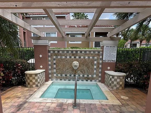 3rd image of 7888 Sonoma Springs Cir APT 208