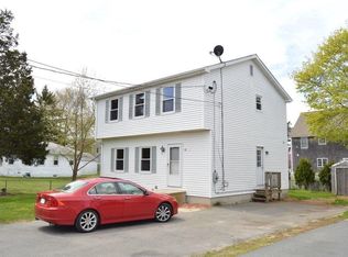 60 Foxboro Ave, Portsmouth, RI 02871